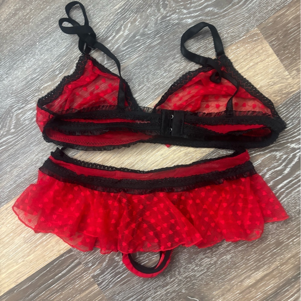 Leg Avenue Valentines Hearts and Ruffles Lingerie boudoir set -M/L - Picture 3 of 3